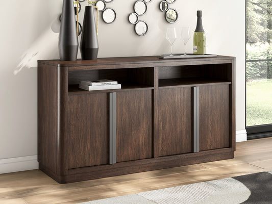 Dilenno Dining Room Server